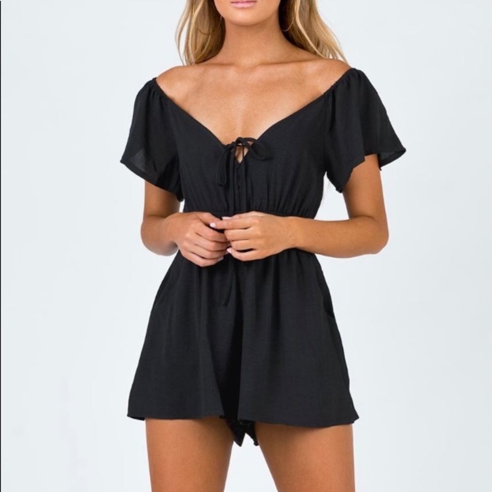 PRINCESS POLLY JOVIE ROMPER PLAYSUIT SZ 4 BLACK